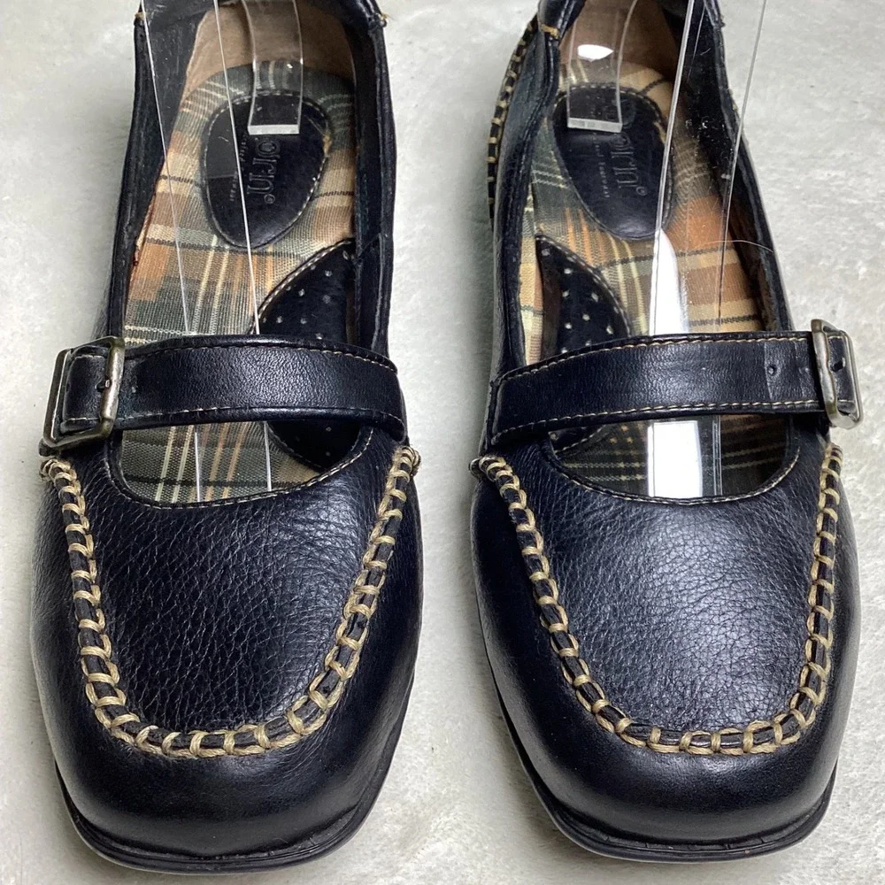 Born Black Leather Mary Jane Flats Size 7 Whipstitch Comfort Shoes Gorpcore